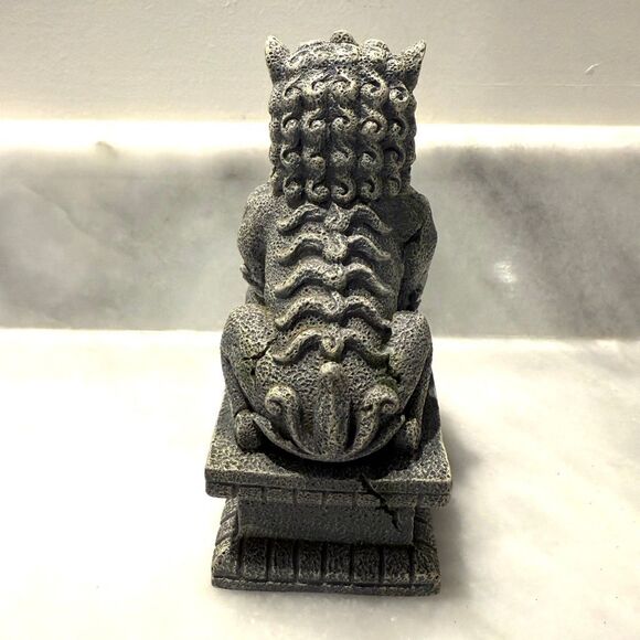 Chinese Guardian Lion Foo Dog Resin Statue Figurine Gray - Picture 3 of 6